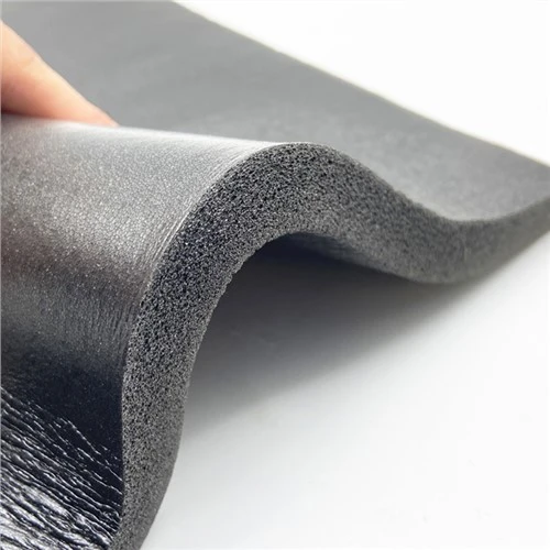 低密度軟質 PVC フォーム